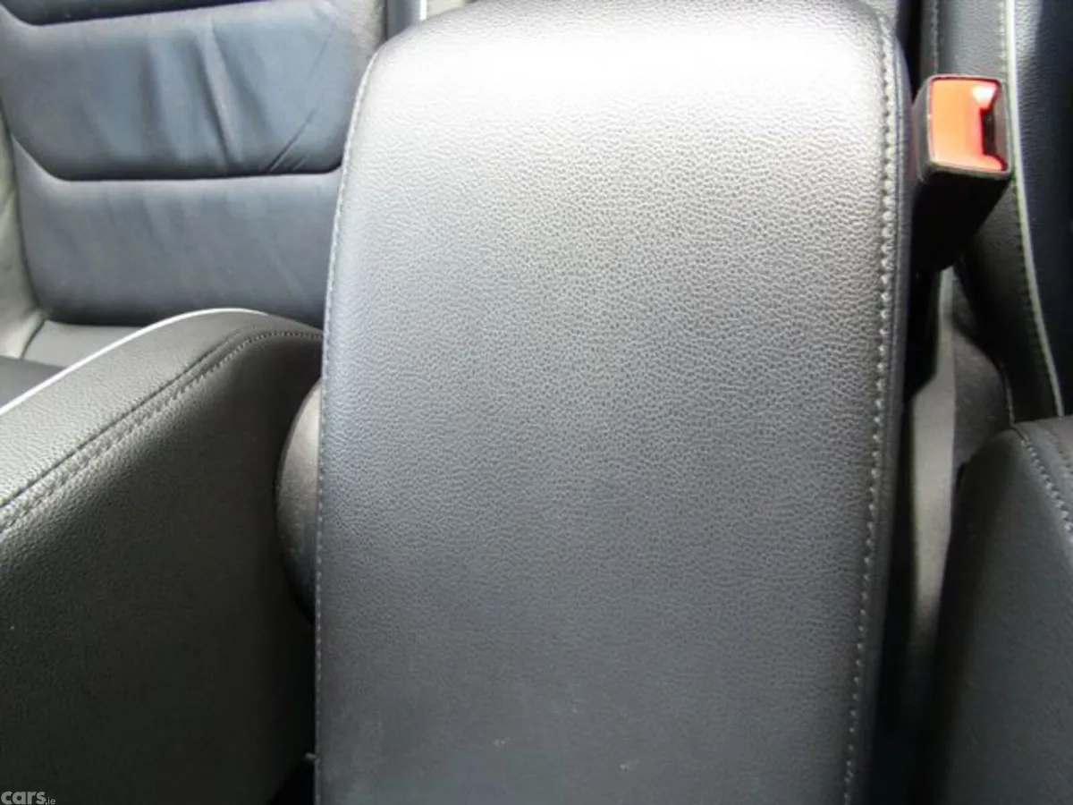 Volkswagen Tiguan Estate, Diesel, 2020, Black