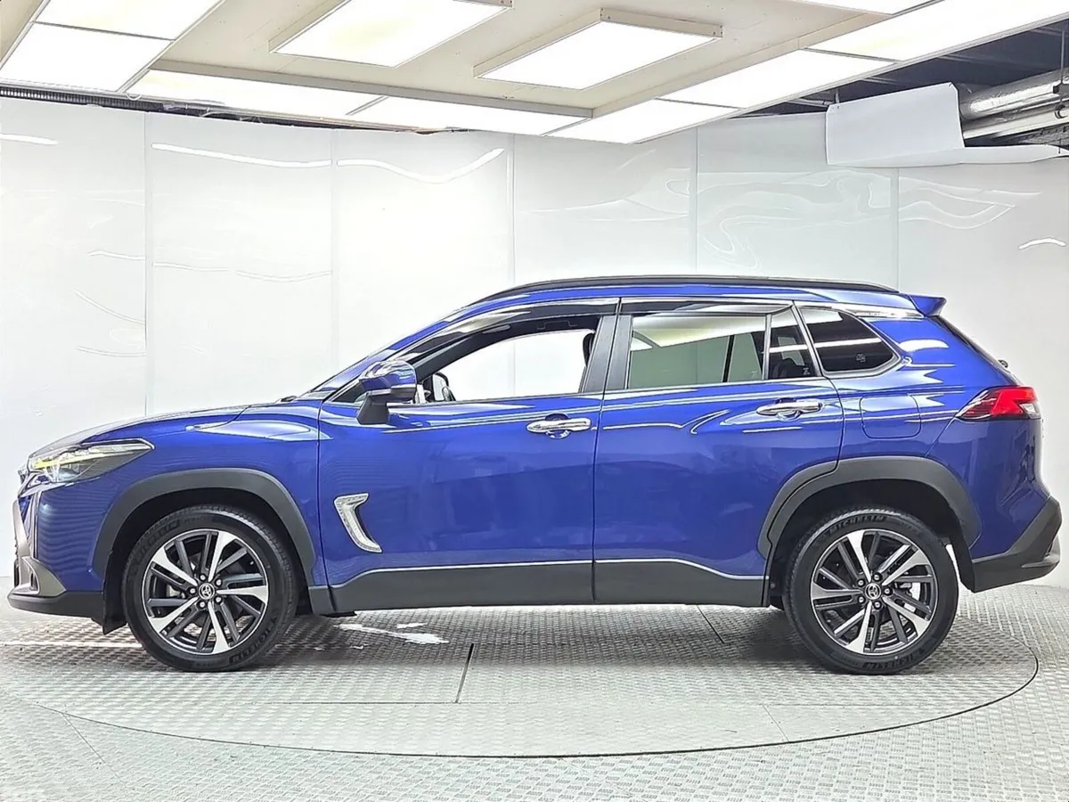 Toyota Corolla Cross SUV, Petrol Hybrid, 2022, Blue