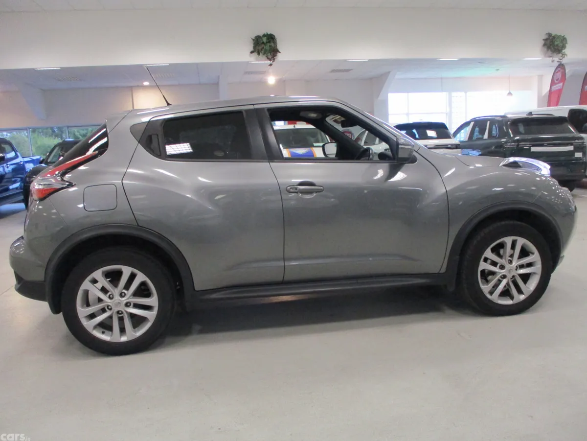 Nissan Juke SUV, Petrol, 2017, Grey