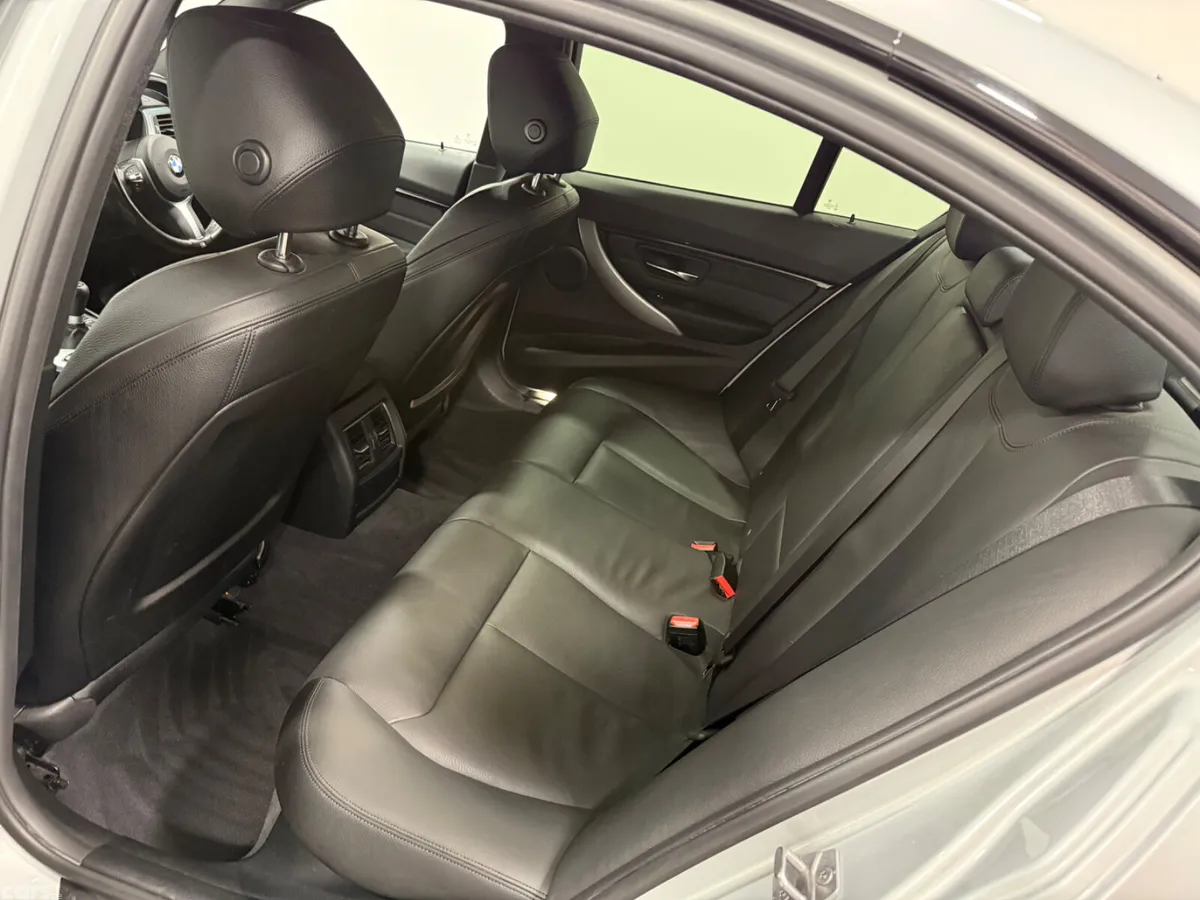 BMW 3-Series Saloon, Diesel, 2016, Silver
