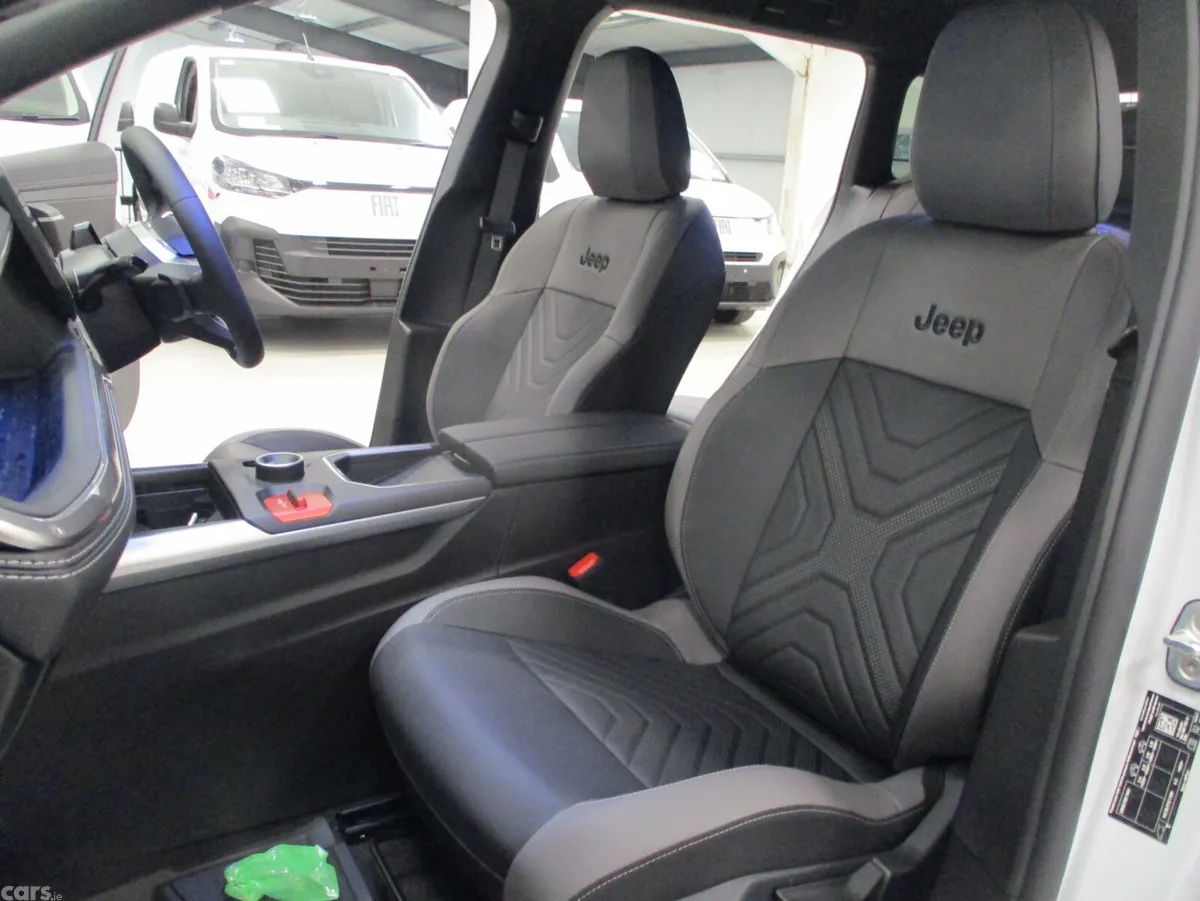 Jeep Compass SUV, Petrol Plug-in Hybrid, 2026, White