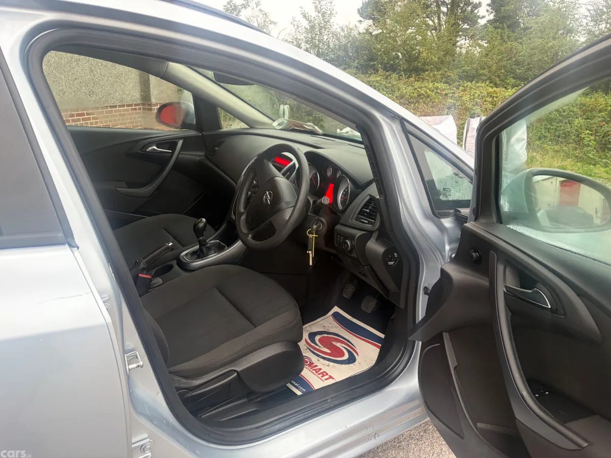 Opel Astra Estate, Diesel, 2016, Silver