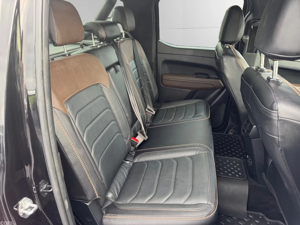 Volkswagen Amarok Pick Up, Diesel, 2024, Black