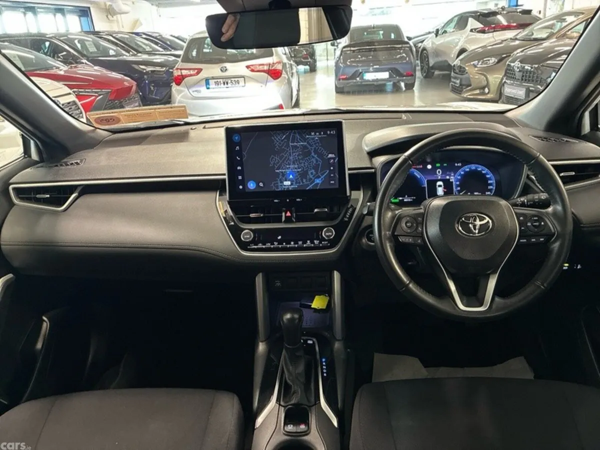 Toyota Corolla Cross SUV, Petrol Hybrid, 2023, White