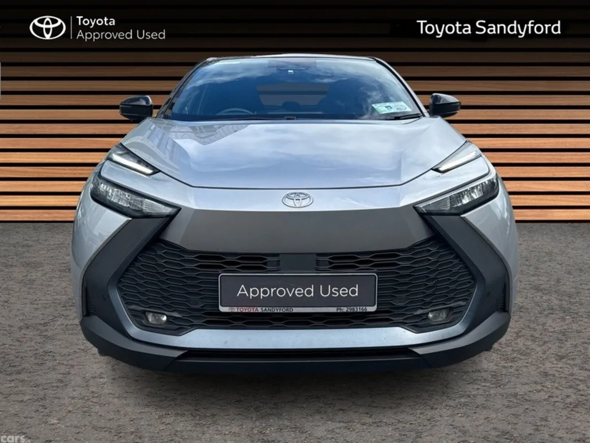 Toyota C-HR SUV, Petrol Hybrid, 2024, Silver