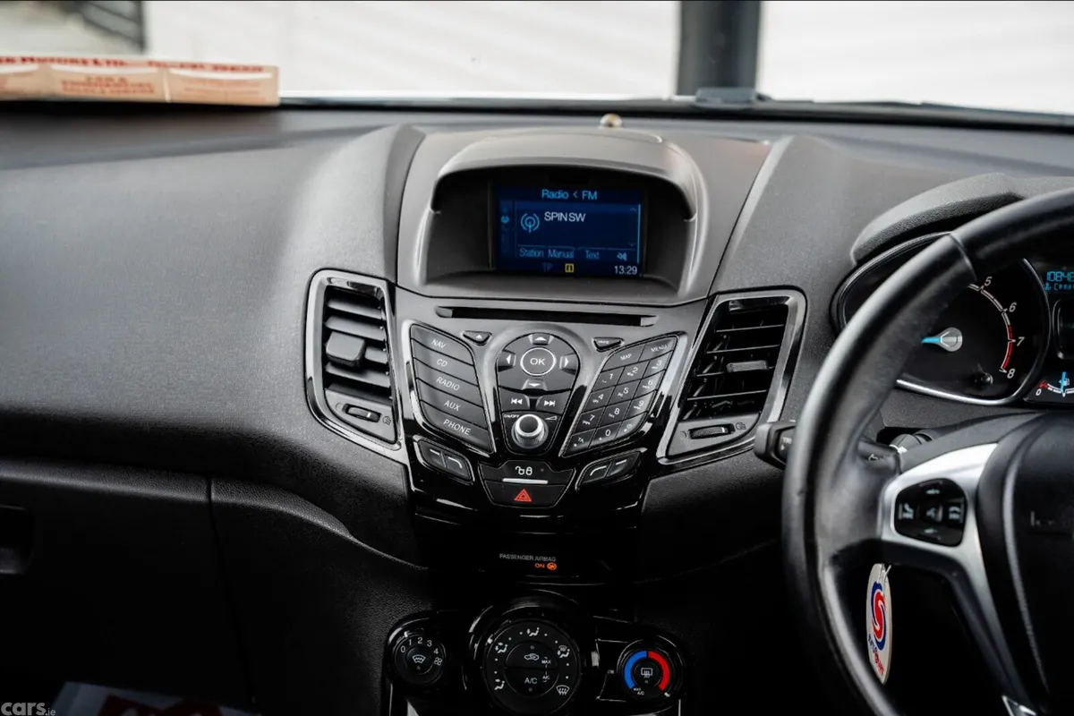Ford Fiesta Hatchback, Petrol, 2017, White