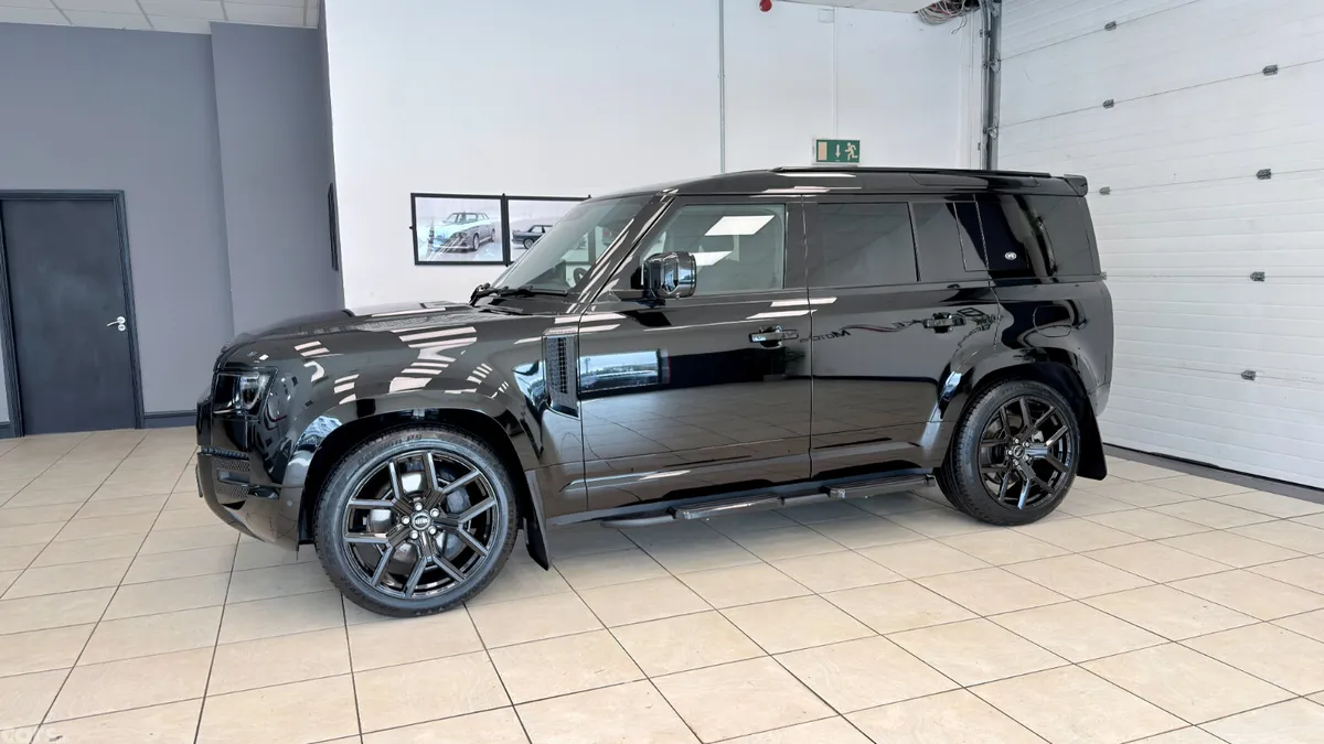 Land Rover Defender SUV, Petrol Hybrid, 2023, Black