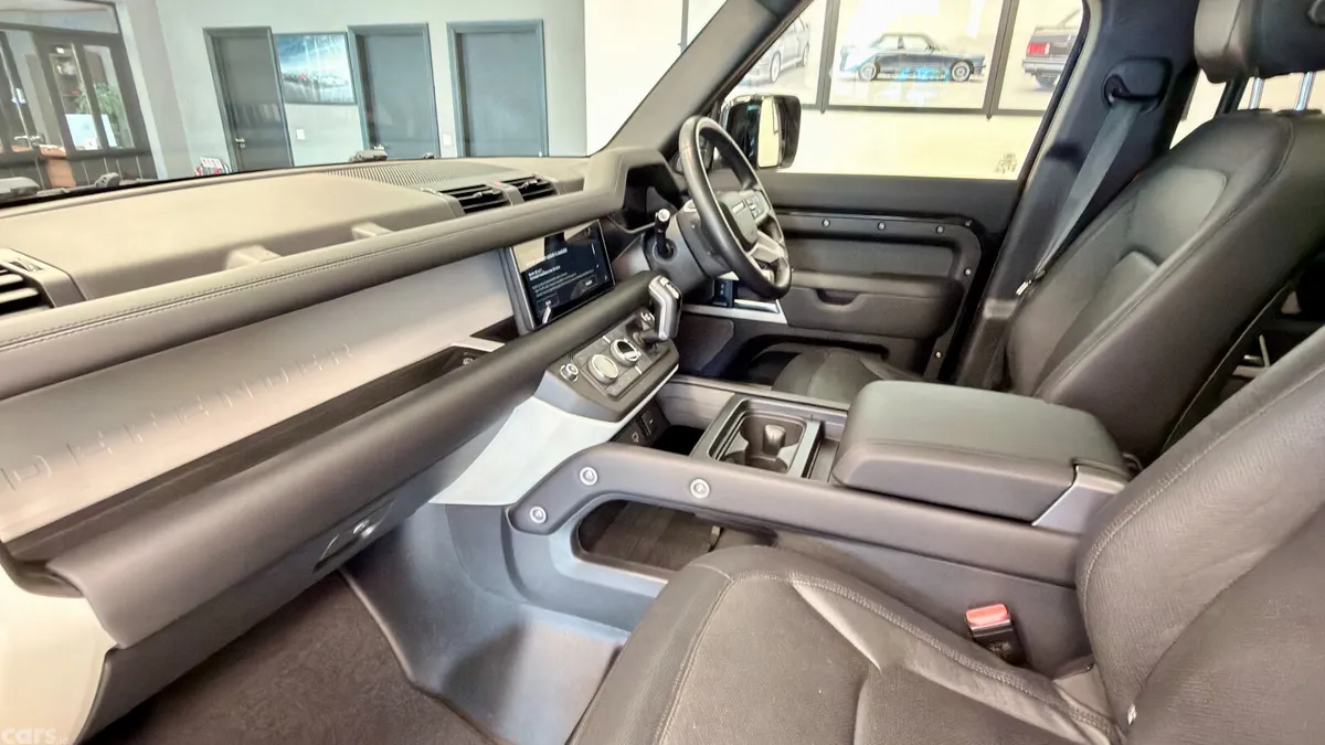 Land Rover Defender SUV, Petrol Hybrid, 2023, Black