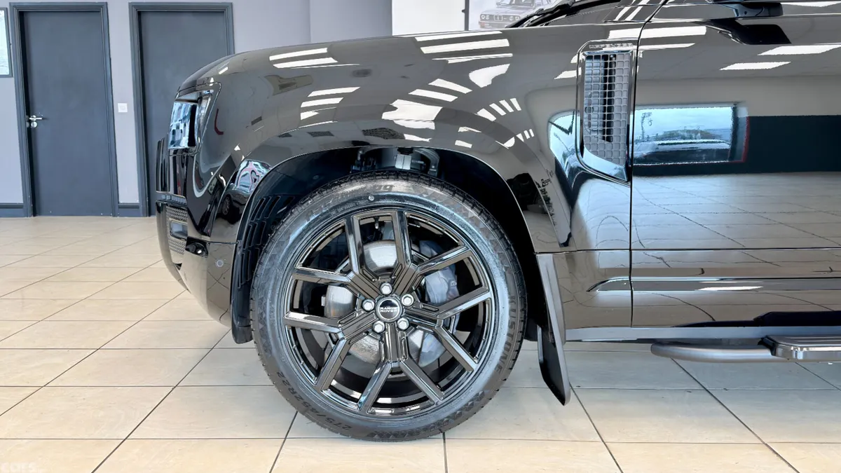 Land Rover Defender SUV, Petrol Hybrid, 2023, Black