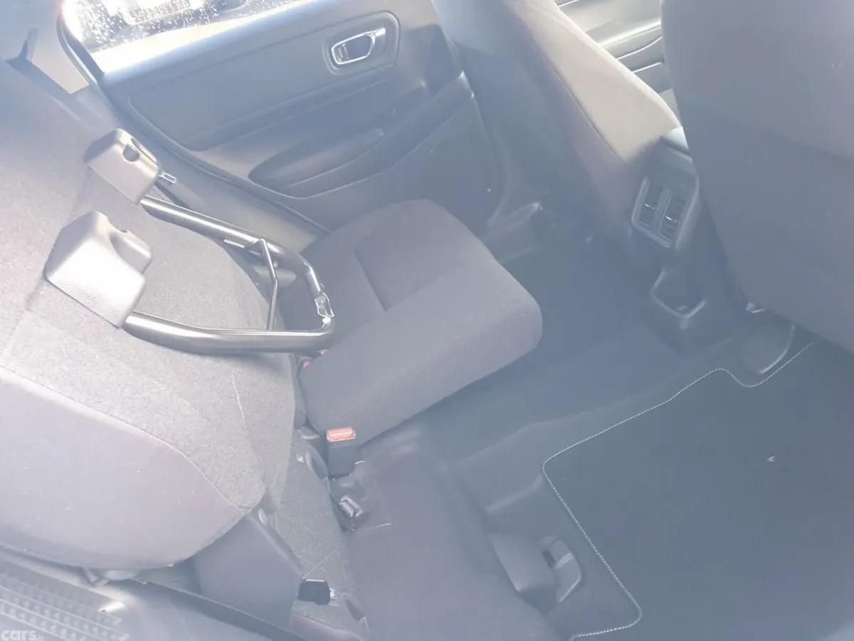 Honda HR-V Hatchback, Petrol Hybrid, 2025, White