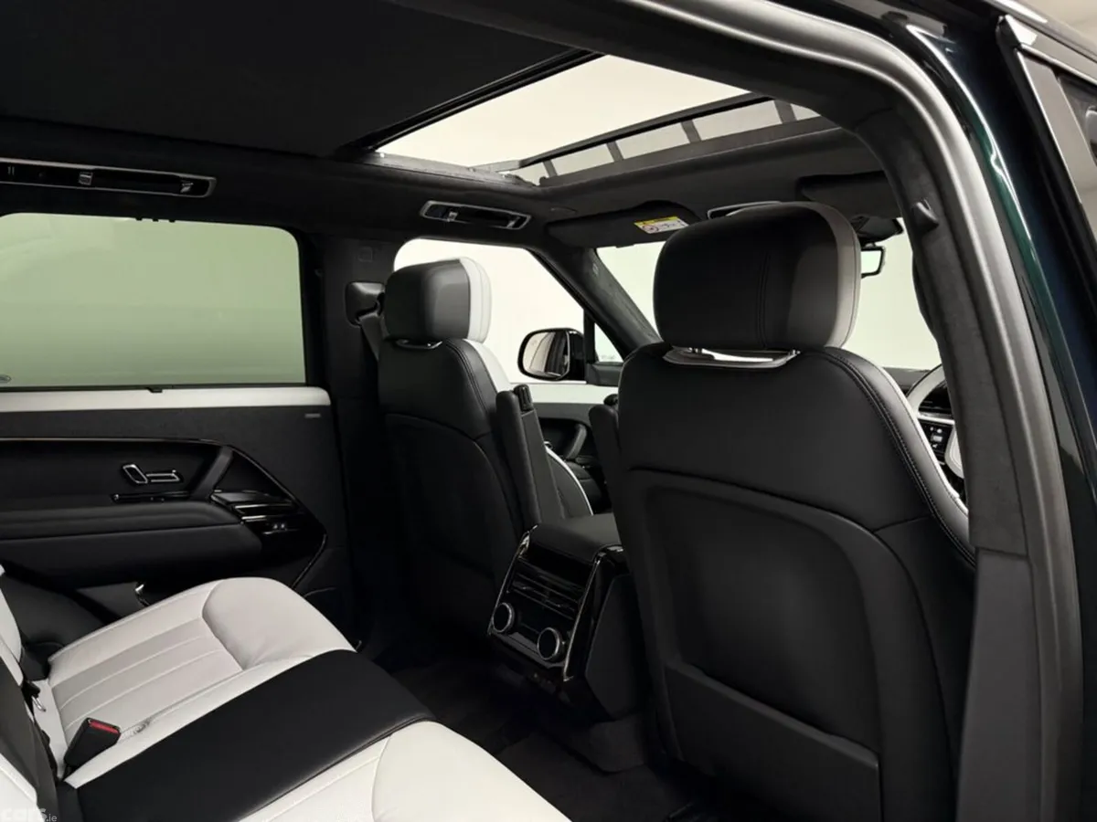 Land Rover Range Rover Sport SUV, Petrol Plug-in Hybrid, 2026, Green