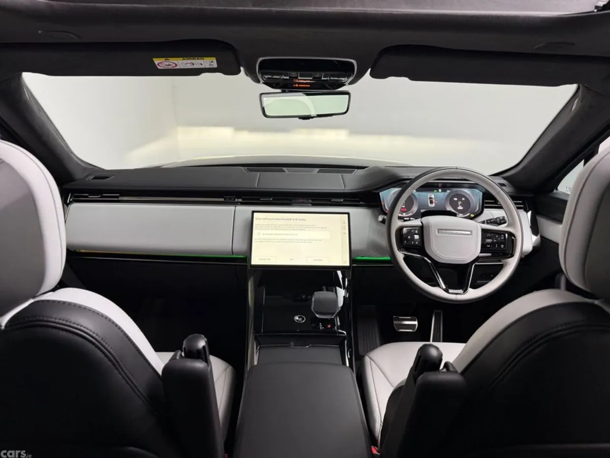 Land Rover Range Rover Sport SUV, Petrol Plug-in Hybrid, 2026, Green