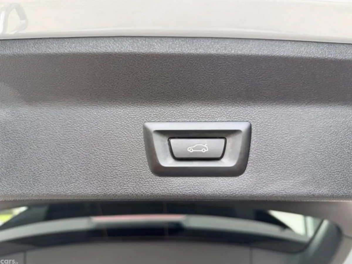 BMW X3 SUV, Petrol Plug-in Hybrid, 2023, Grey