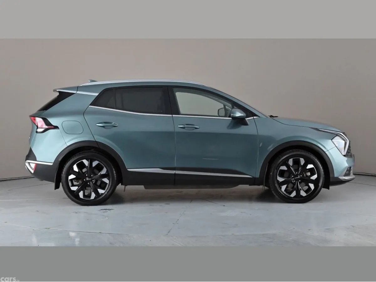 Kia Sportage MPV, Petrol Plug-in Hybrid, 2022, Grey