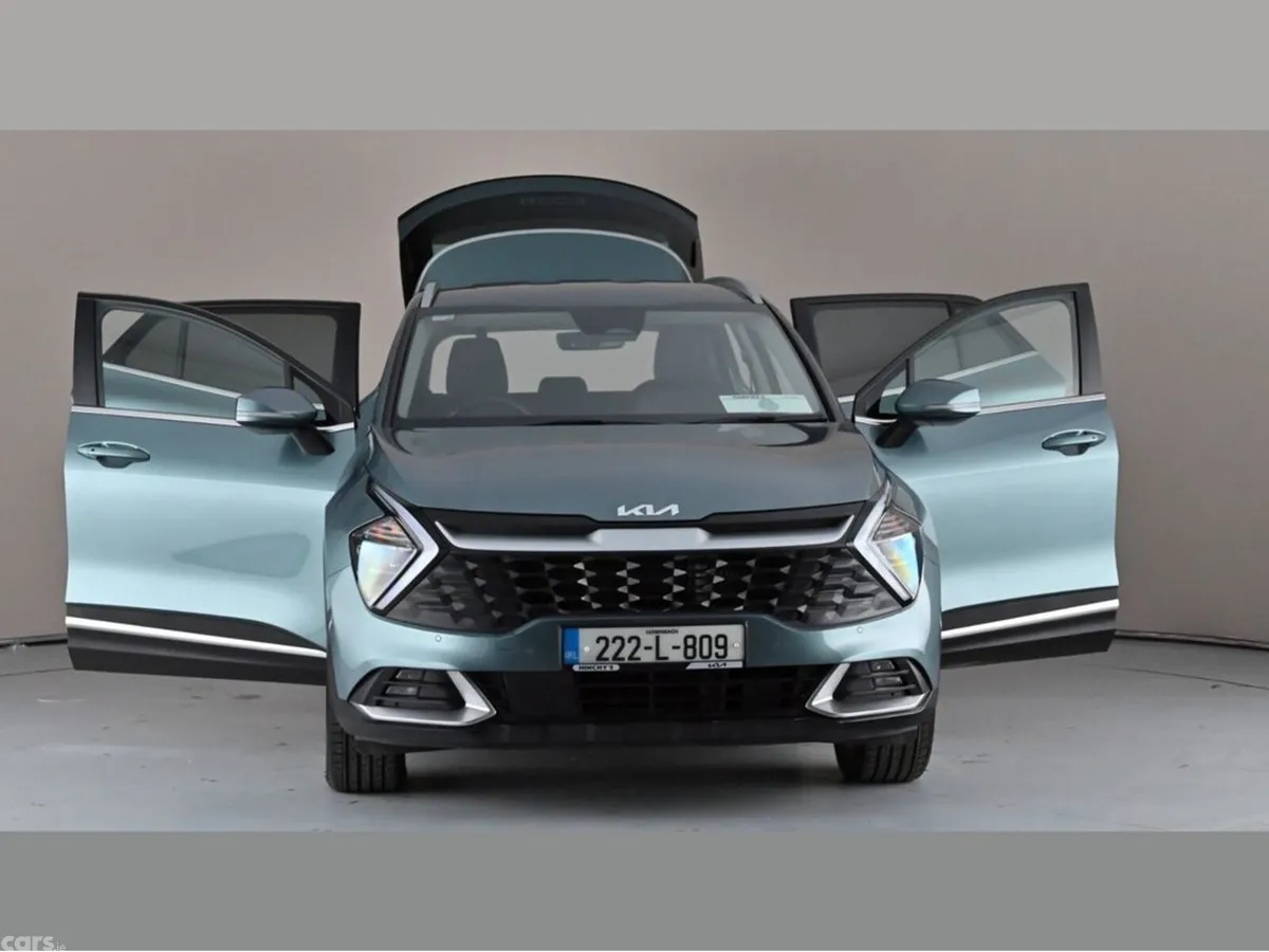 Kia Sportage MPV, Petrol Plug-in Hybrid, 2022, Grey