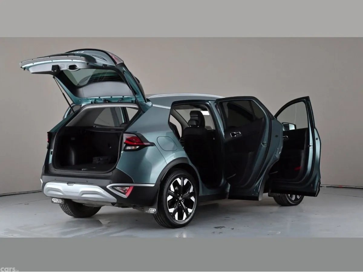 Kia Sportage MPV, Petrol Plug-in Hybrid, 2022, Grey