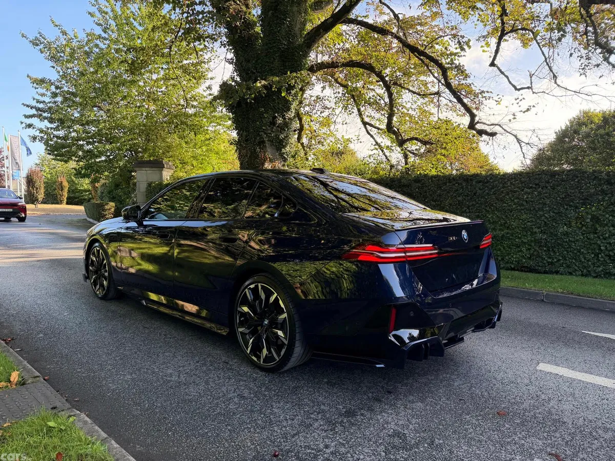 BMW 5-Series Saloon, Petrol Hybrid, 2024, Blue
