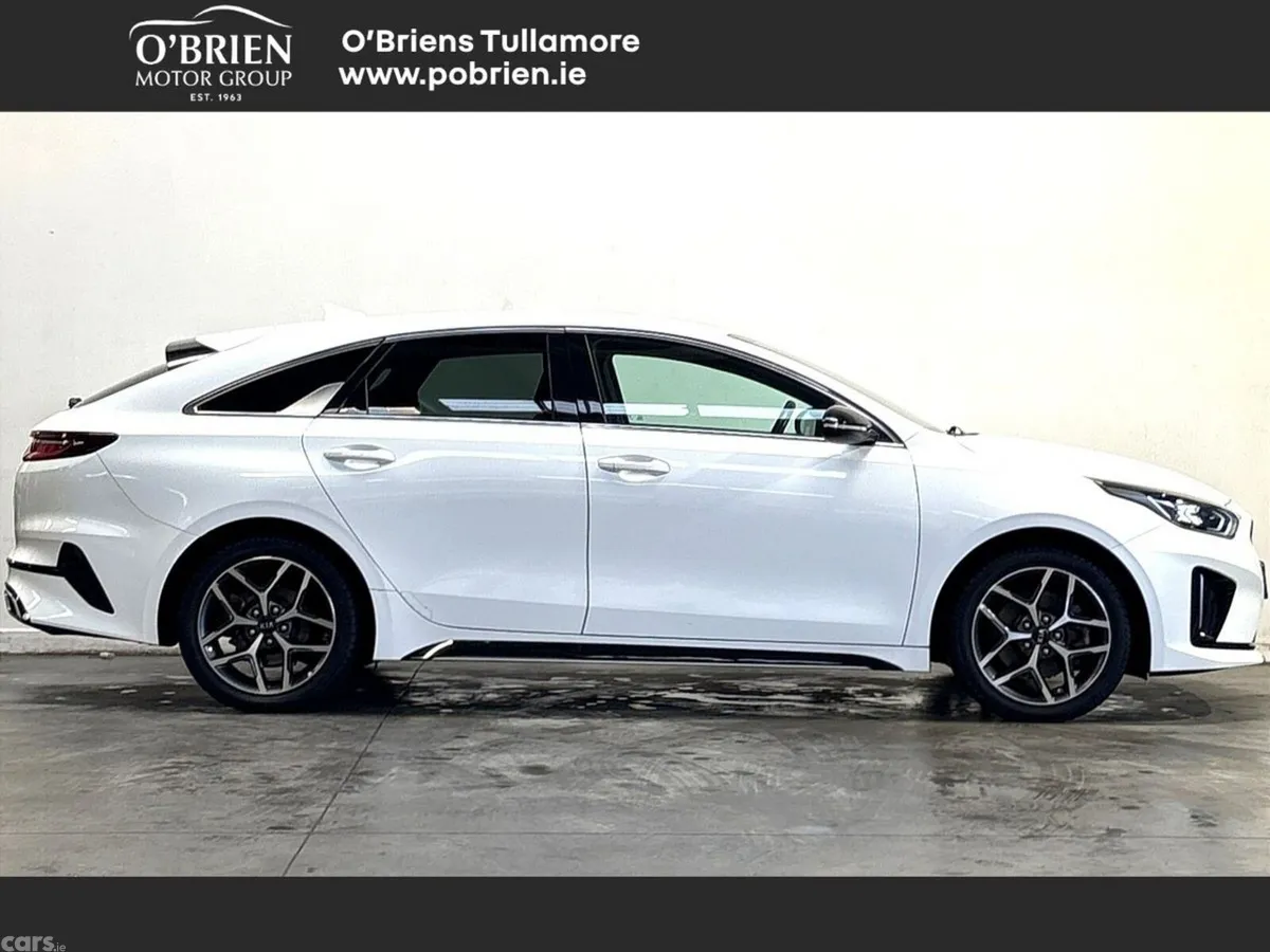 Kia ProCeed Hatchback, Petrol, 2020, White