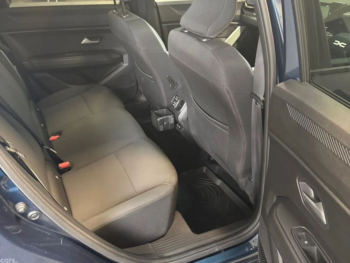 Dacia Bigster Hatchback, Petrol Hybrid, 2026, Blue