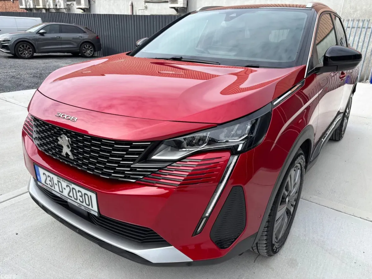 Peugeot 3008 MPV, Diesel, 2023, Red
