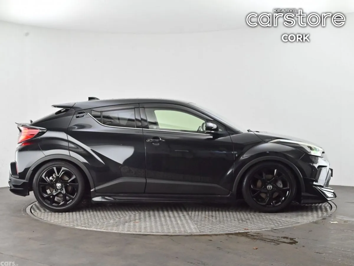 Toyota C-HR SUV, Petrol Hybrid, 2021, Black