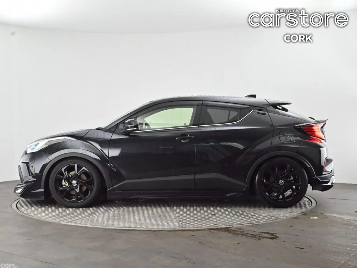 Toyota C-HR SUV, Petrol Hybrid, 2021, Black