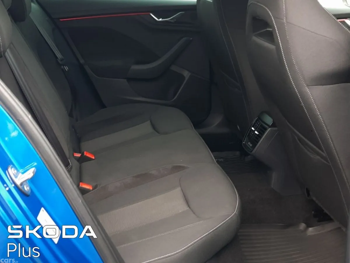 Skoda Kamiq SUV, Petrol, 2024, Blue