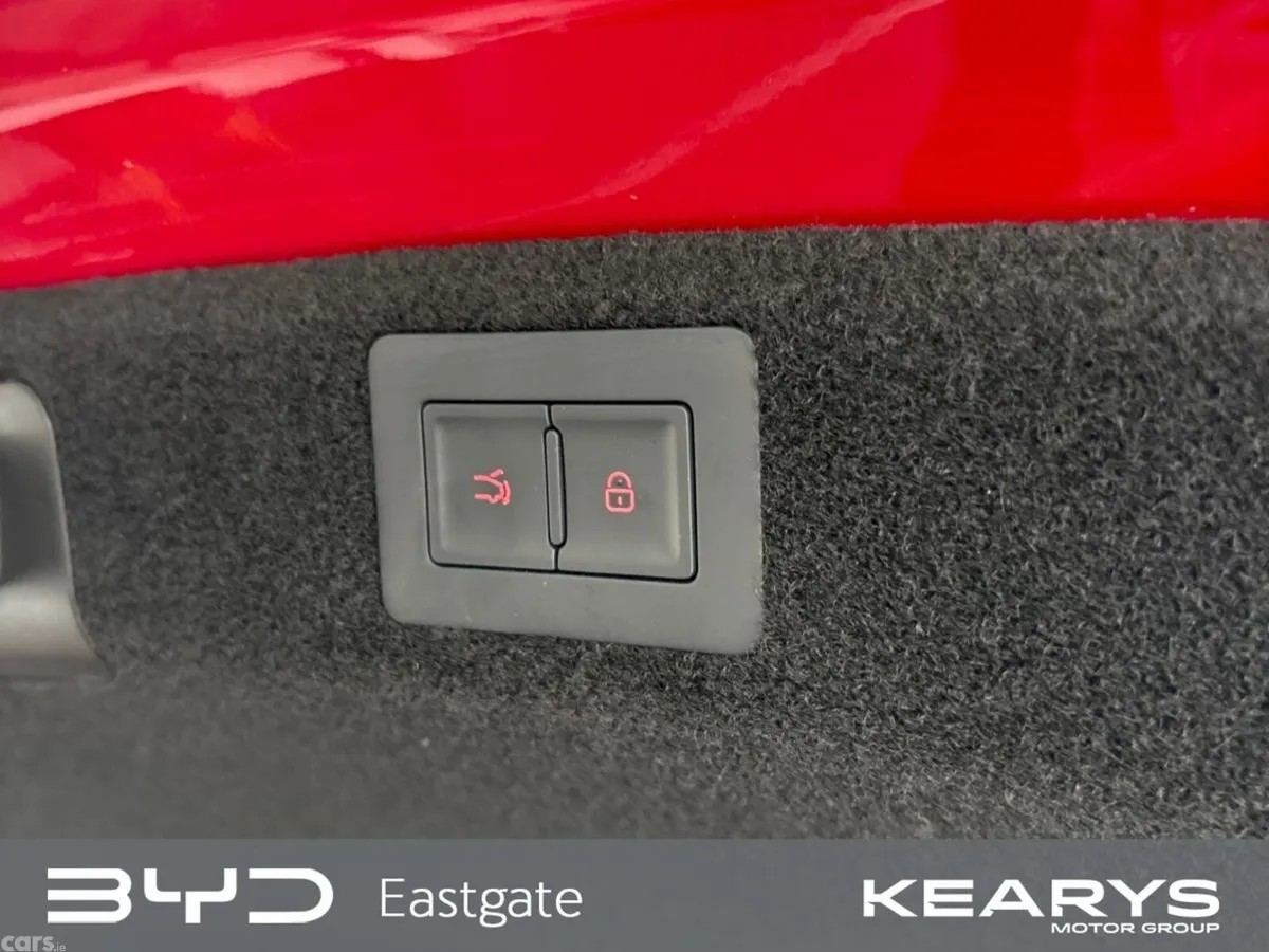 BYD SEAL Saloon, Electric, 2026, Red