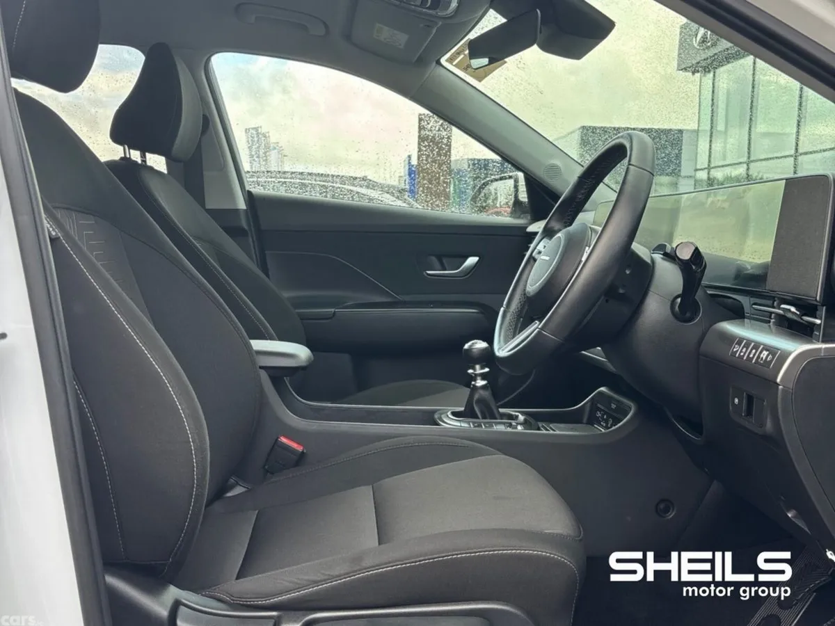 Hyundai KONA MPV, Petrol, 2026, White