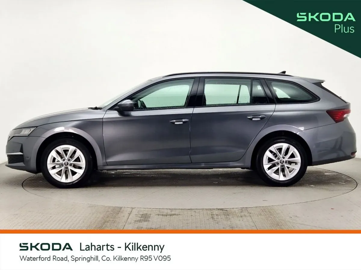 Skoda Octavia Estate, Diesel, 2026, Grey