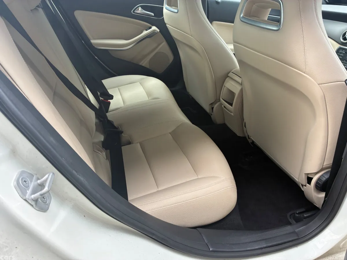Mercedes-Benz CLA Saloon, Diesel, 2016, White