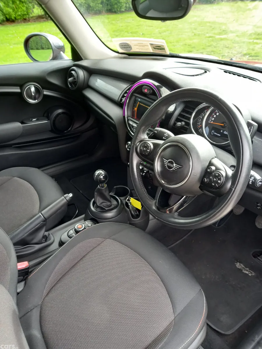 Mini Cooper Hatchback, Petrol, 2020, Red