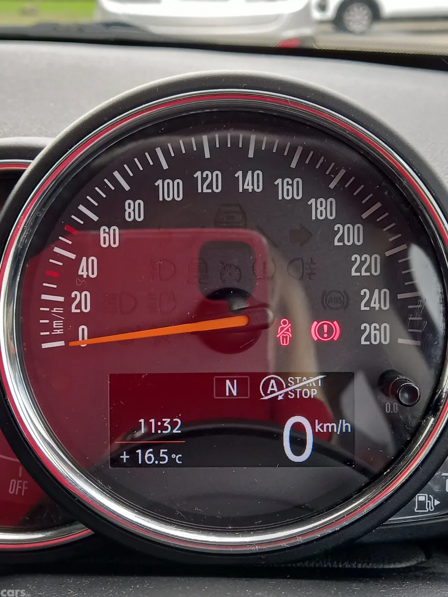 Mini Cooper Hatchback, Petrol, 2020, Red