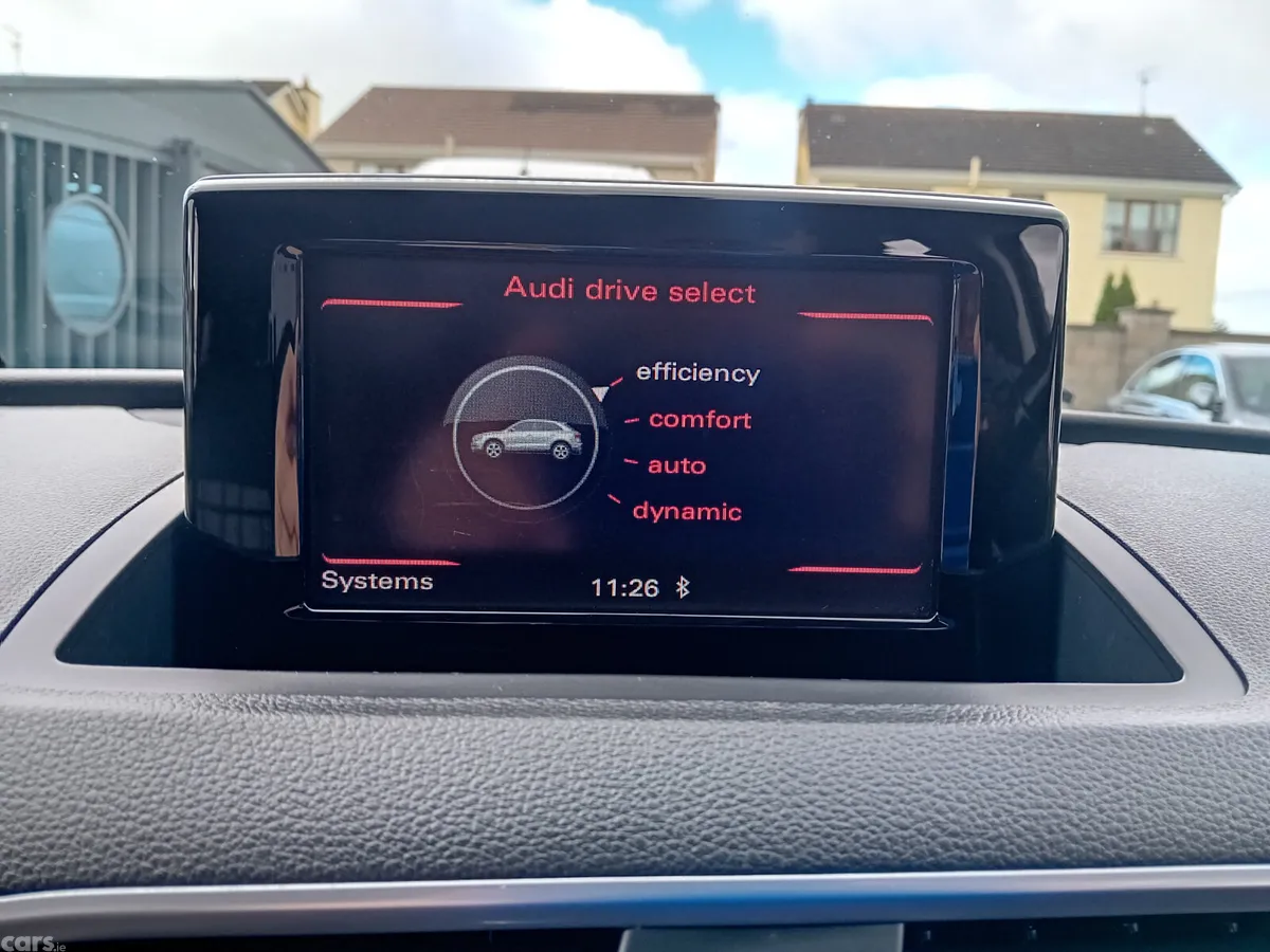 Audi Q3 SUV, Diesel, 2016, Blue