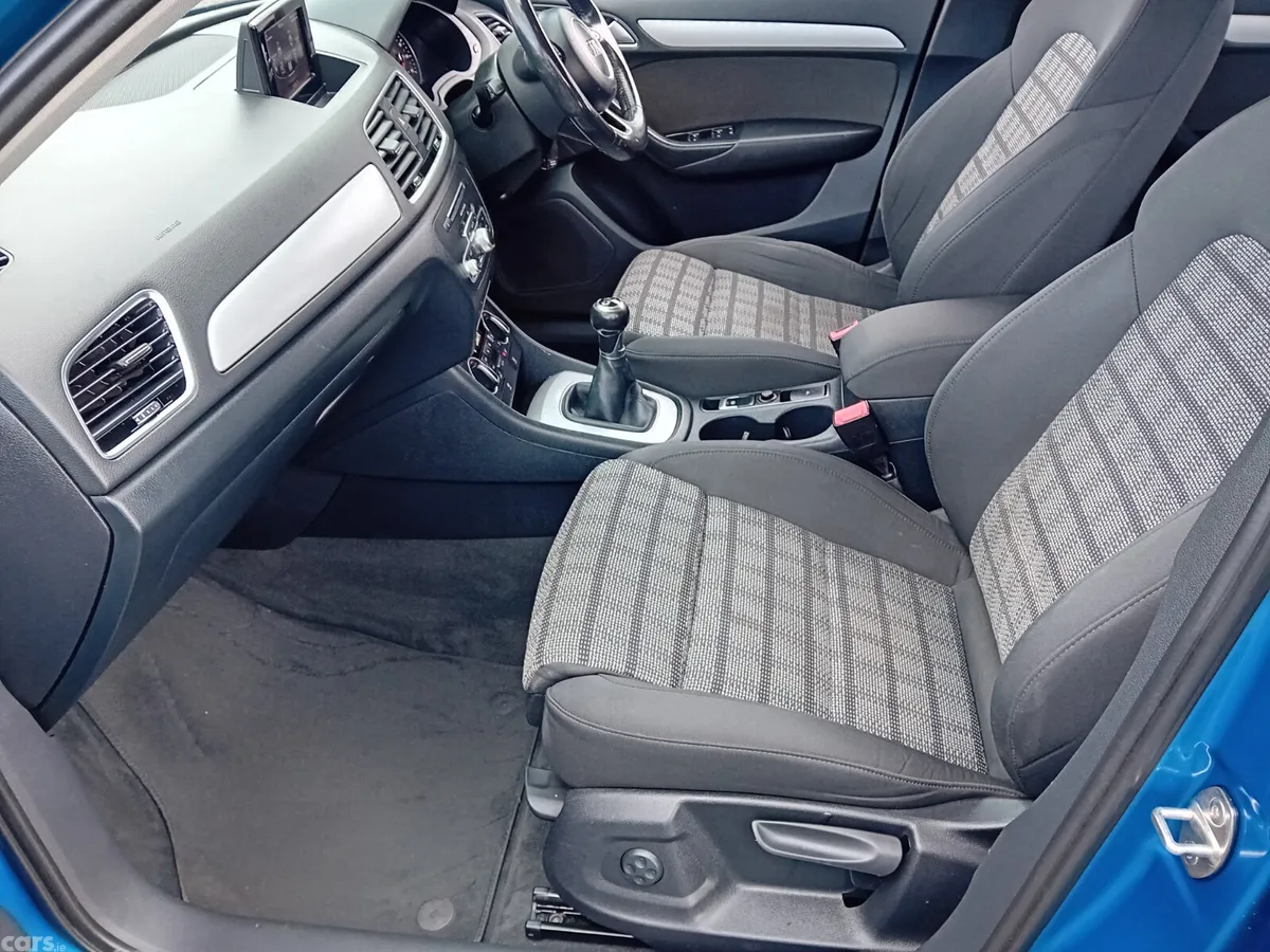 Audi Q3 SUV, Diesel, 2016, Blue