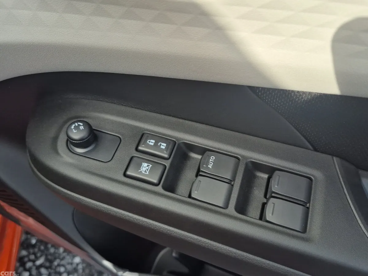 Suzuki Swift Hatchback, Petrol Hybrid, 2026, Orange