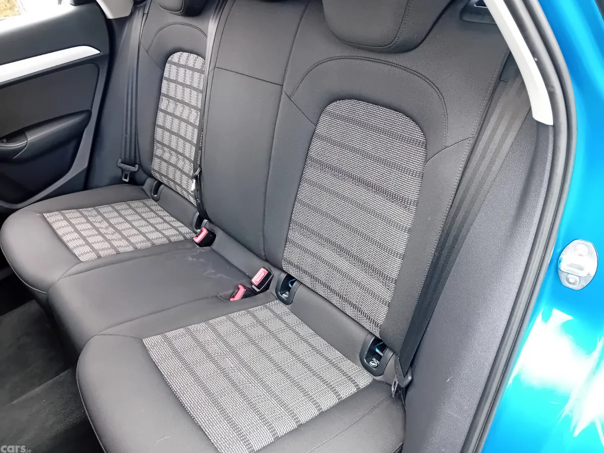 Audi Q3 SUV, Diesel, 2016, Blue