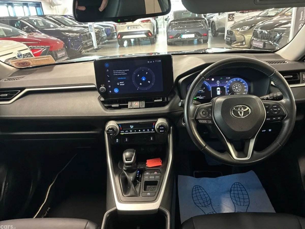 Toyota RAV4 SUV, Petrol Hybrid, 2023, Grey