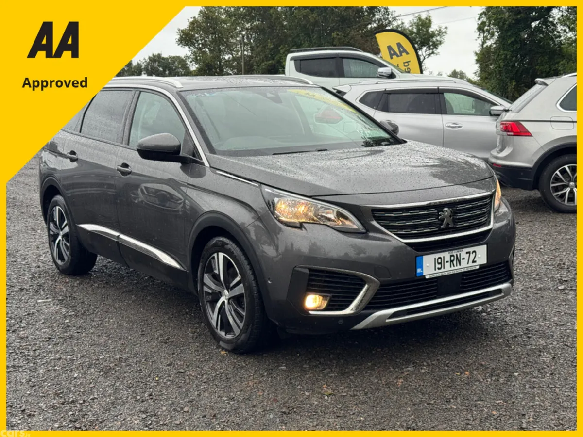 Peugeot 5008 MPV, Diesel, 2019, Grey