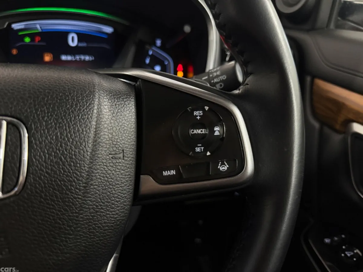 Honda CR-V Hatchback, Petrol Hybrid, 2018, Red