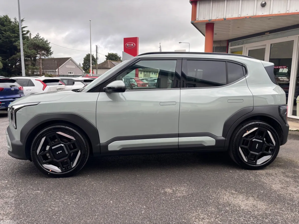 Kia EV2 Hatchback, Electric, 2027, Green