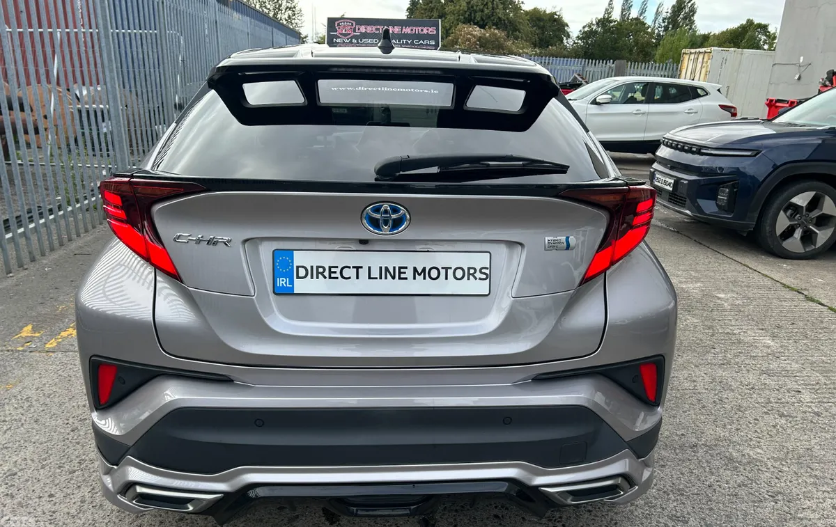 Toyota C-HR SUV, Petrol Hybrid, 2021, Grey