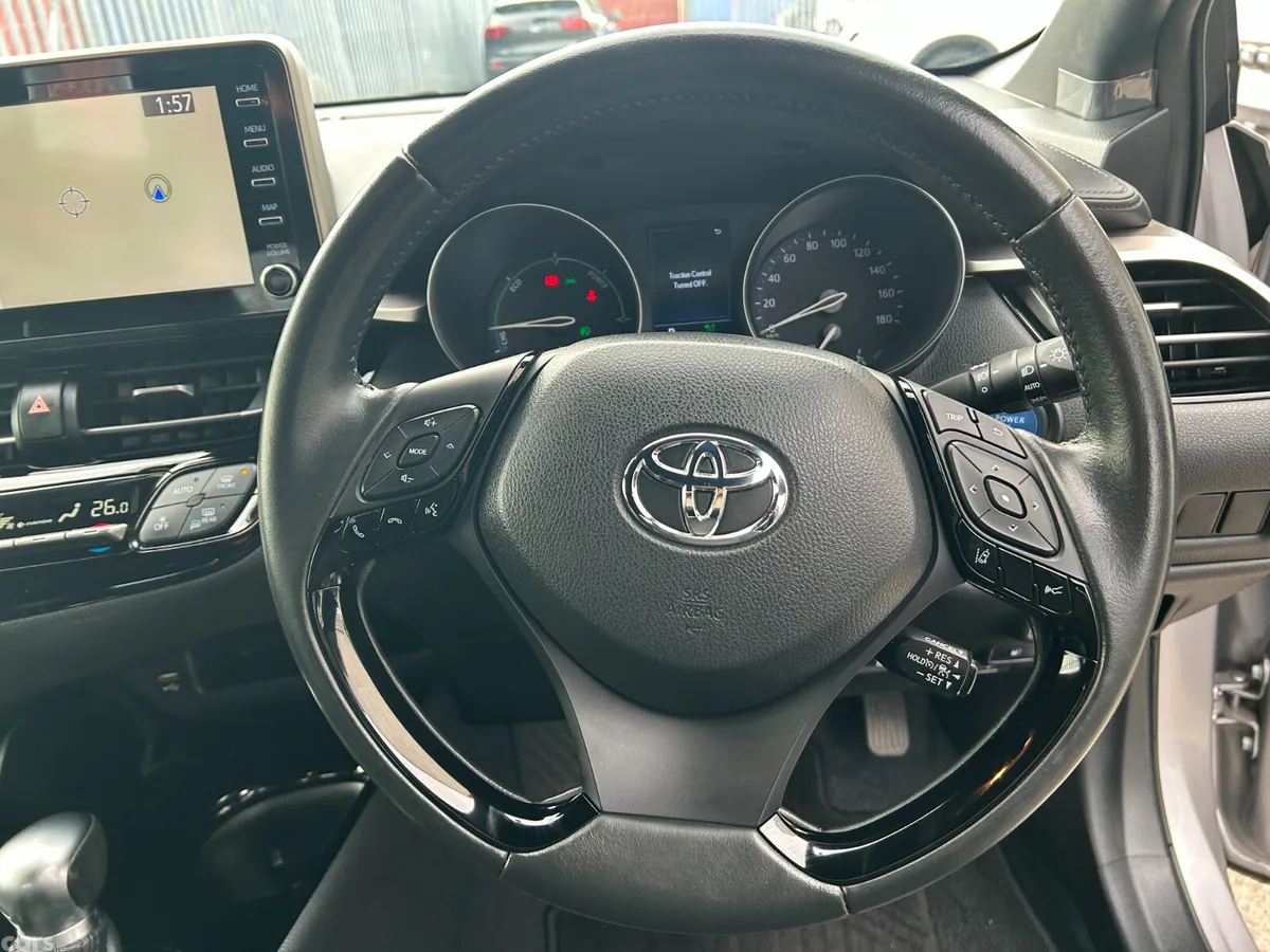 Toyota C-HR SUV, Petrol Hybrid, 2021, Grey