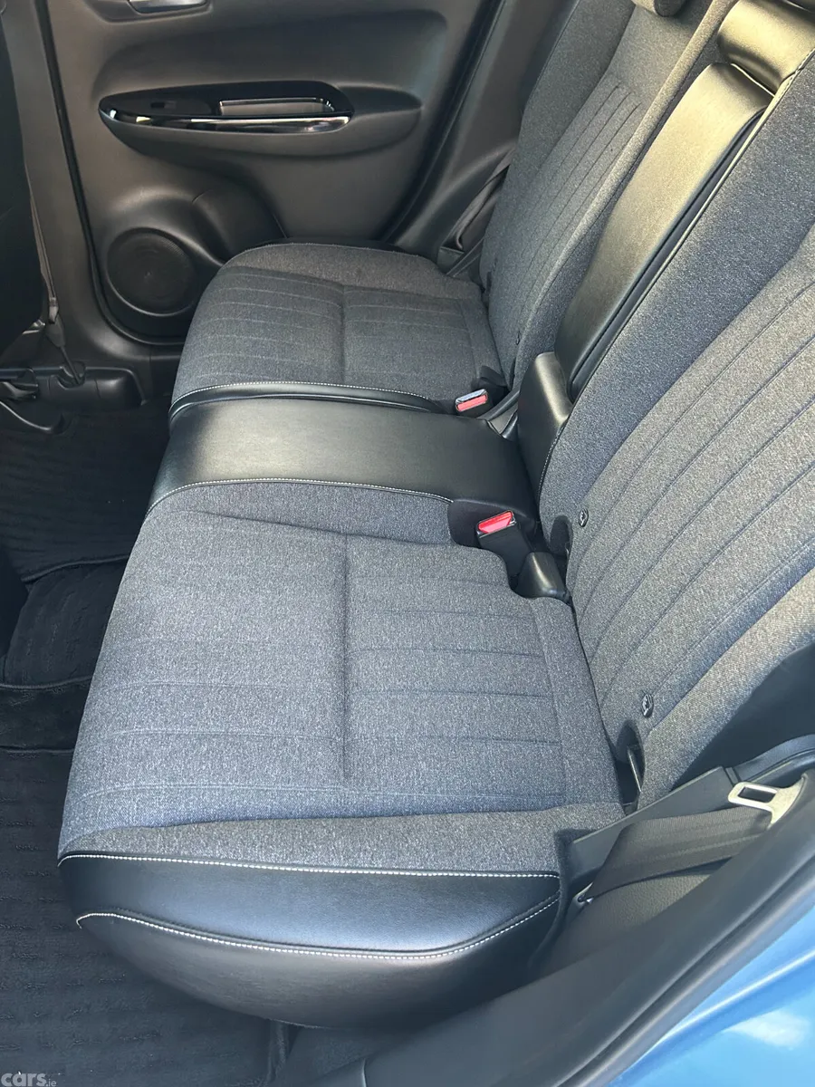 Honda Fit Hatchback, Petrol Hybrid, 2020, Blue