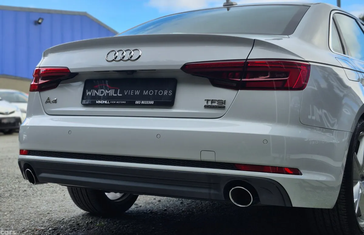 Audi A4 Saloon, Petrol, 2017, White