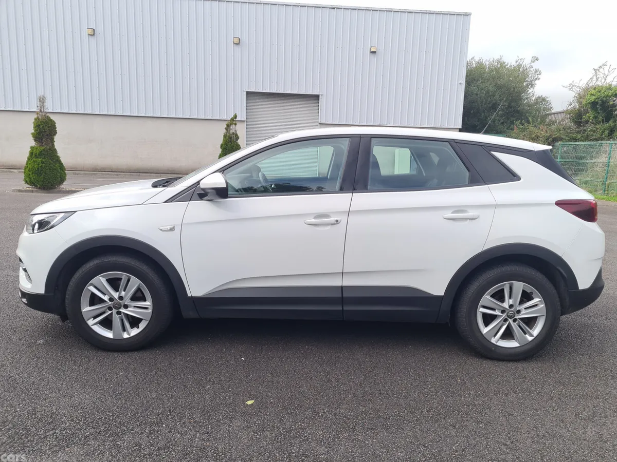 Opel Grandland X SUV, Petrol, 2021, White