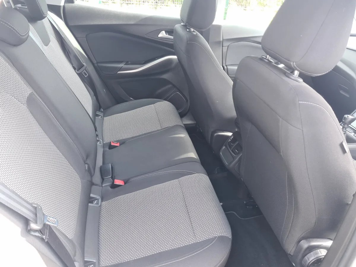 Opel Grandland X SUV, Petrol, 2021, White