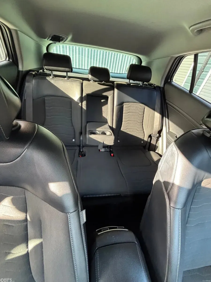 Kia Sportage SUV, Petrol Hybrid, 2023, Grey