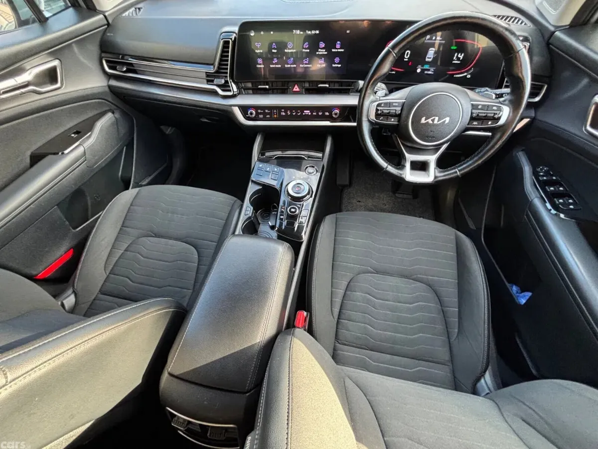 Kia Sportage SUV, Petrol Hybrid, 2023, Grey