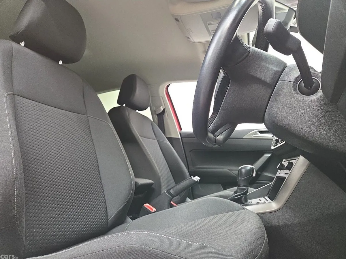 Volkswagen Polo Hatchback, Petrol, 2021, Red